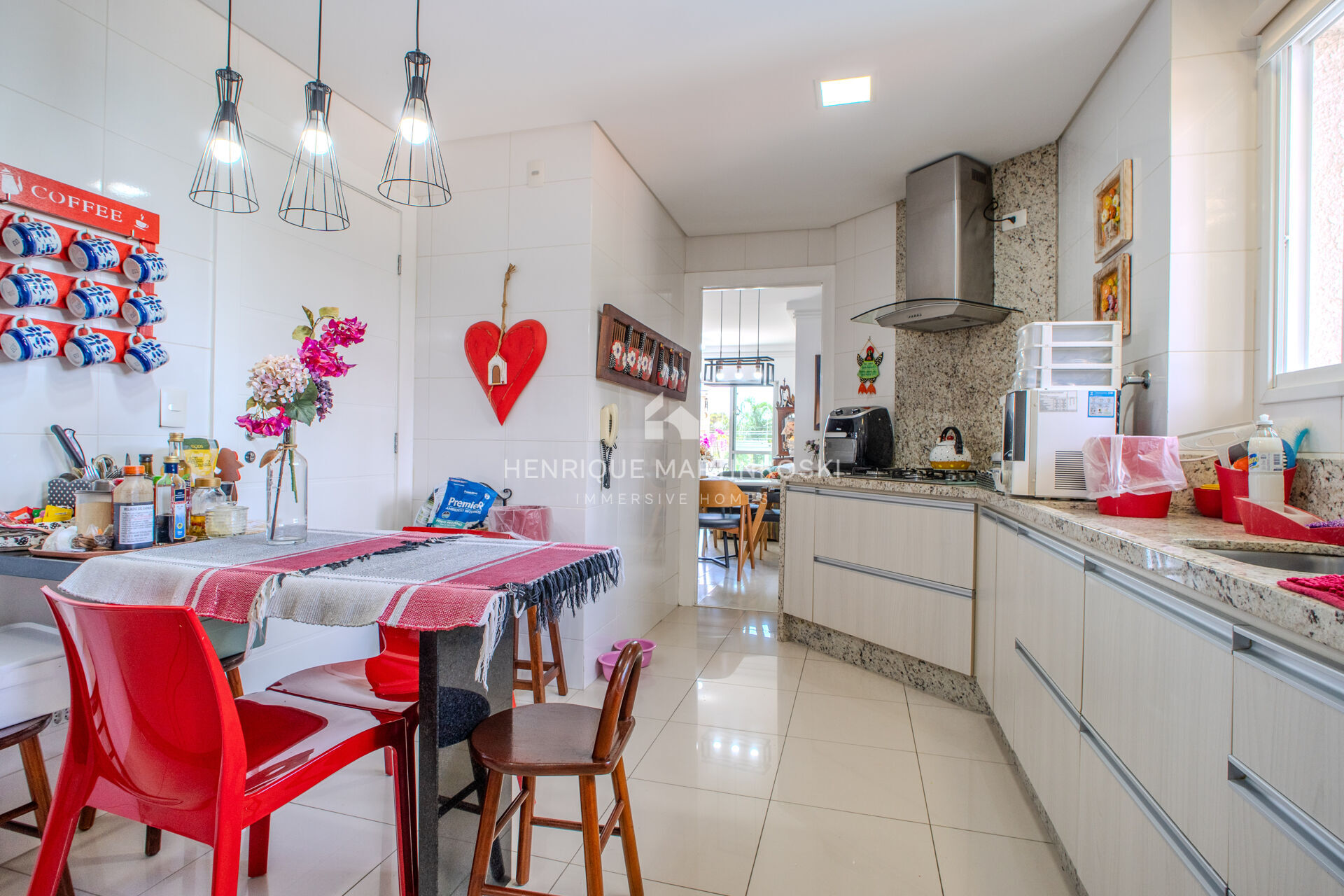 Apartamento à venda com 3 quartos, 123m² - Foto 13