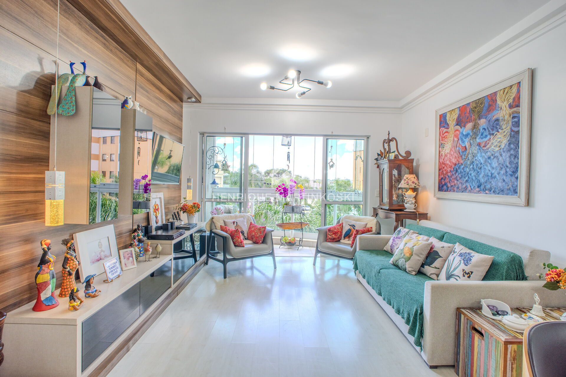 Apartamento à venda com 3 quartos, 123m² - Foto 1
