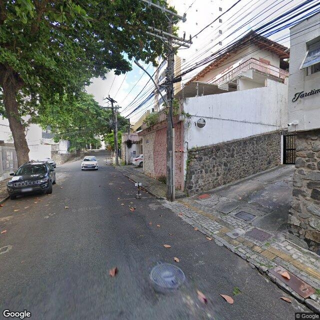Imagem estática do "Street View" da localização