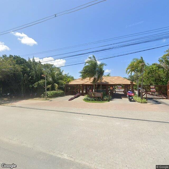 Imagem estática do "Street View" da localização