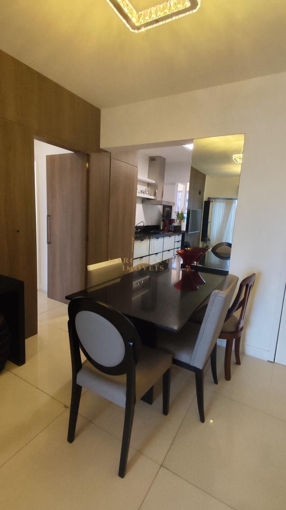 Apartamento para alugar com 2 quartos, 85m² - Foto 13