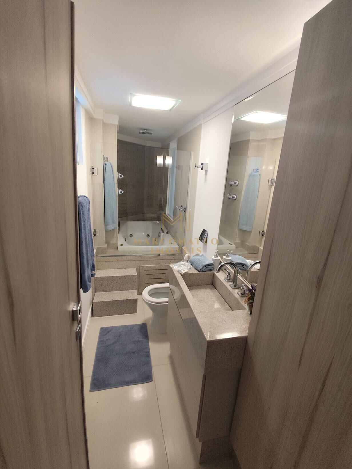 Apartamento para alugar com 2 quartos, 85m² - Foto 28