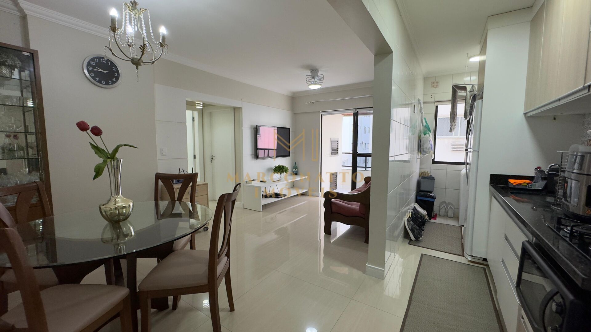 Apartamento para alugar com 2 quartos, 70m² - Foto 1