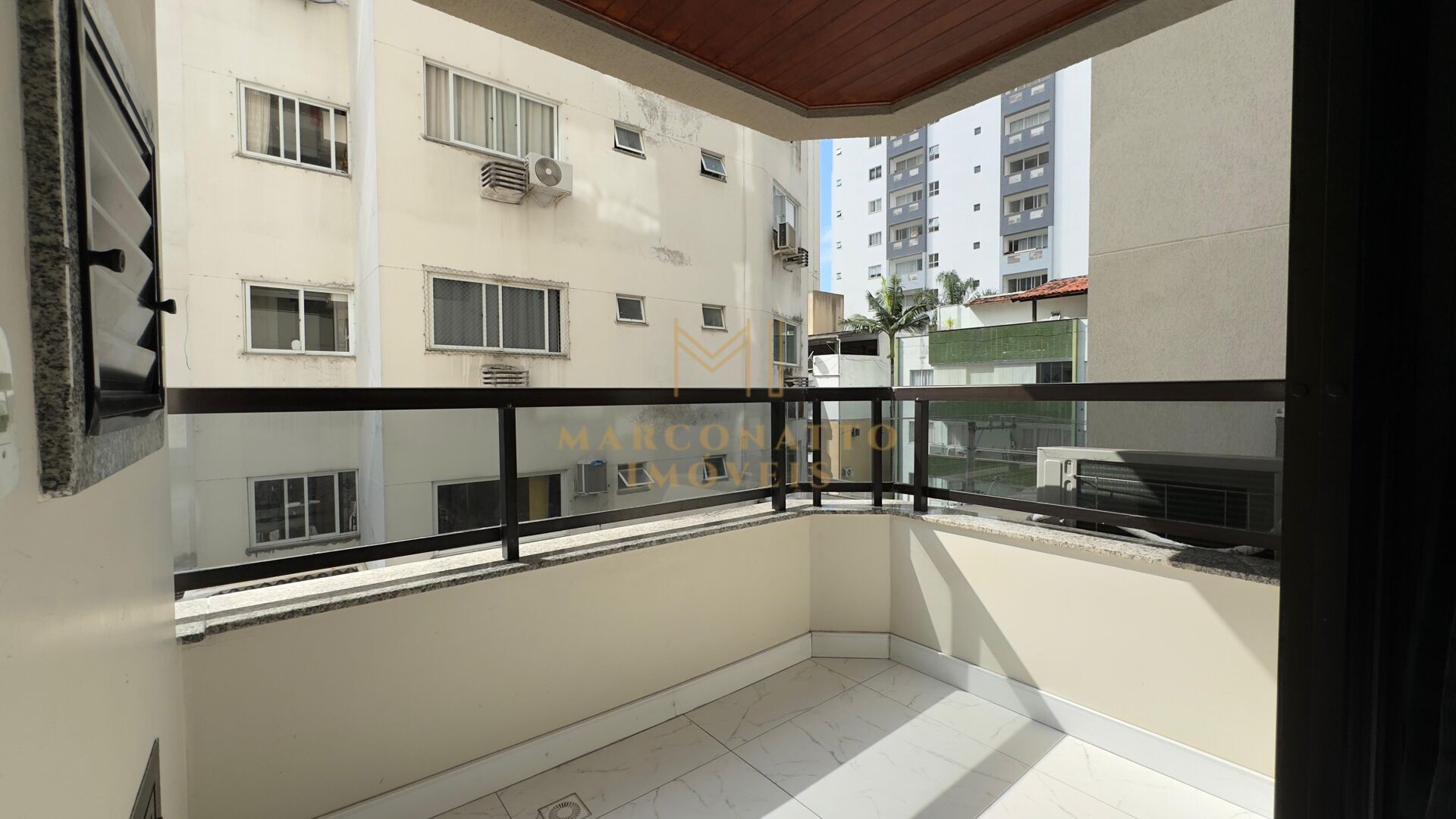 Apartamento para alugar com 2 quartos, 70m² - Foto 5