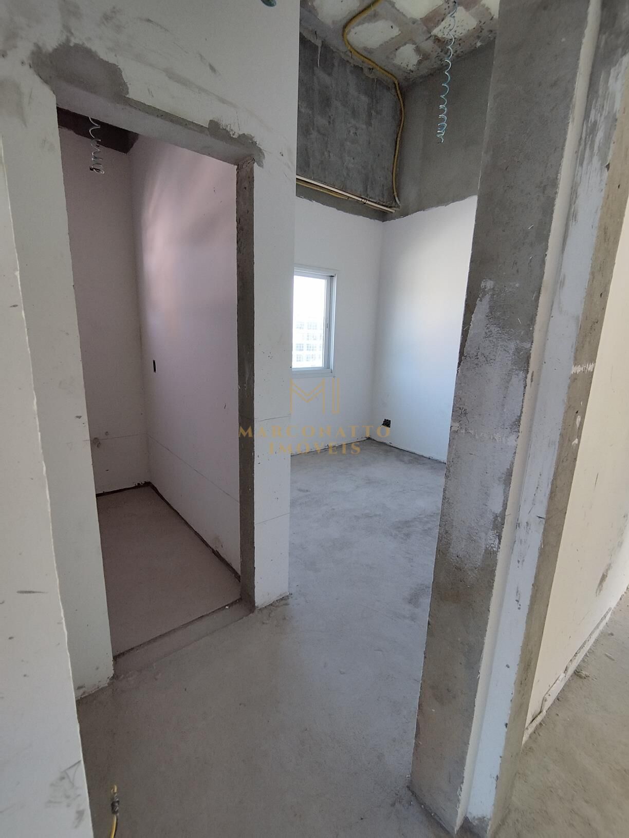 Apartamento à venda com 3 quartos, 93m² - Foto 10