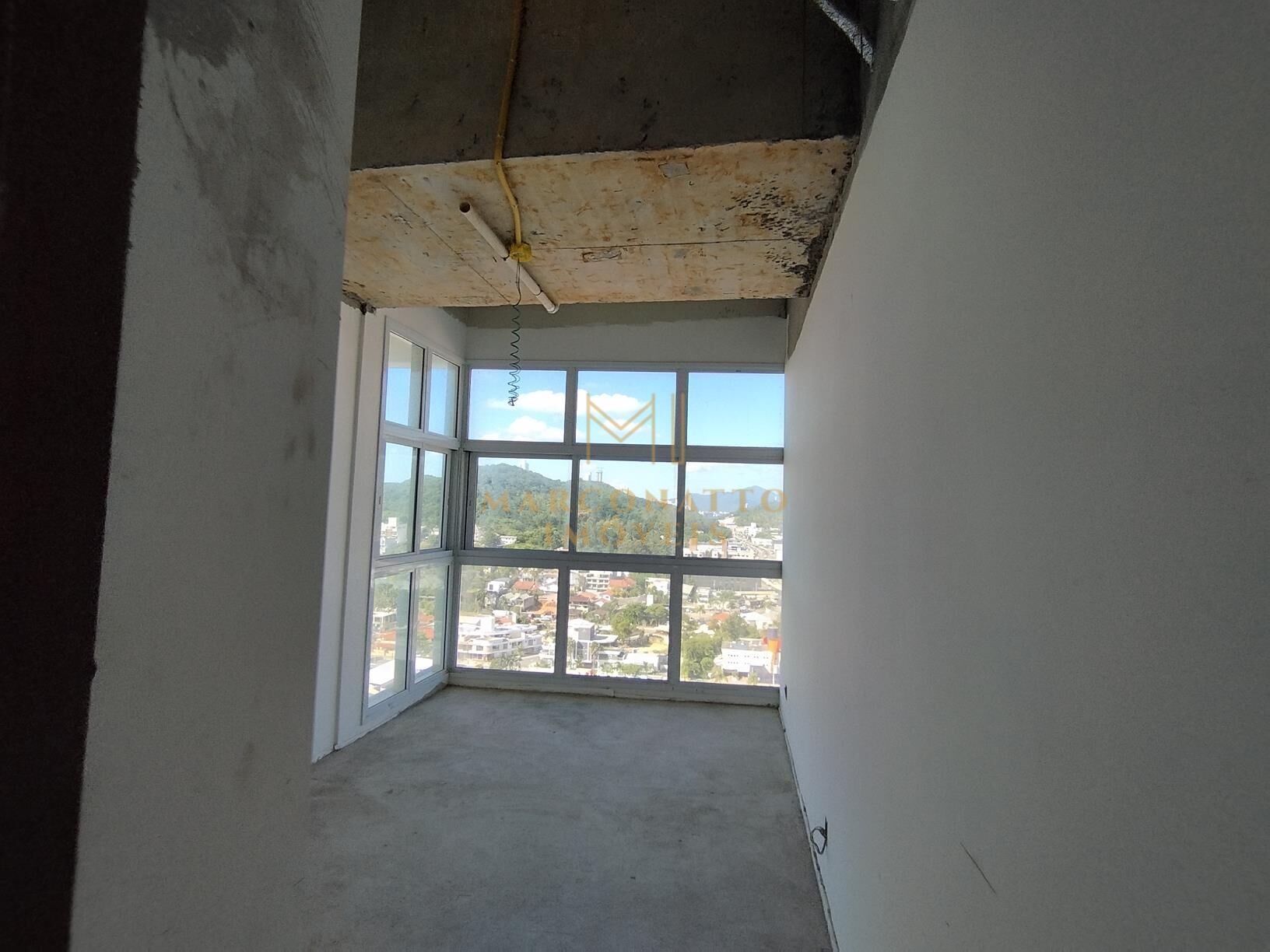 Apartamento à venda com 3 quartos, 93m² - Foto 20