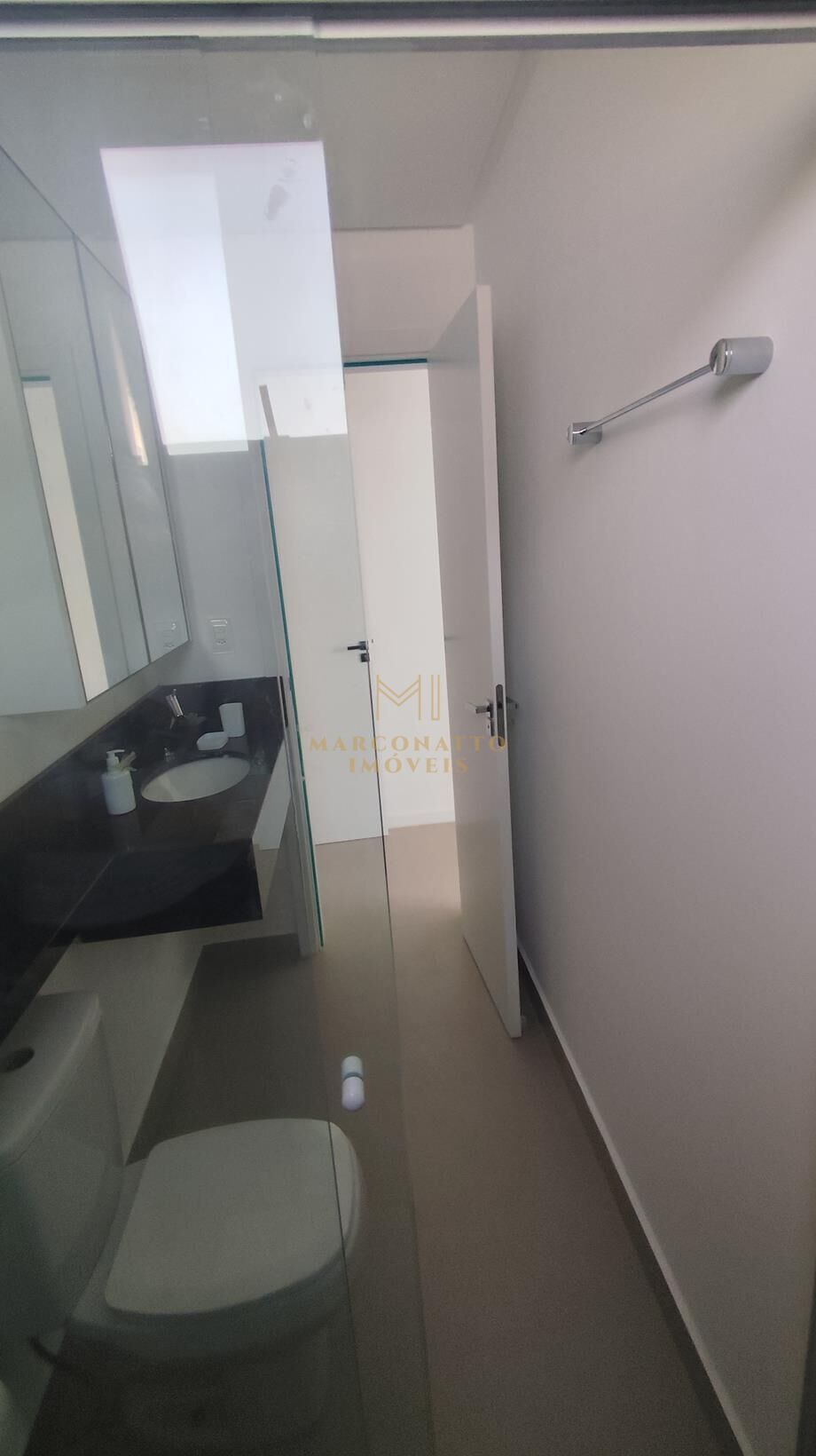 Apartamento para alugar com 2 quartos, 68m² - Foto 17