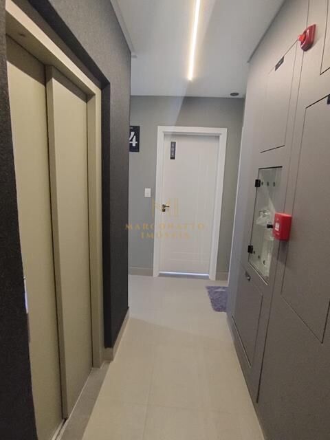 Apartamento para alugar com 2 quartos, 68m² - Foto 5