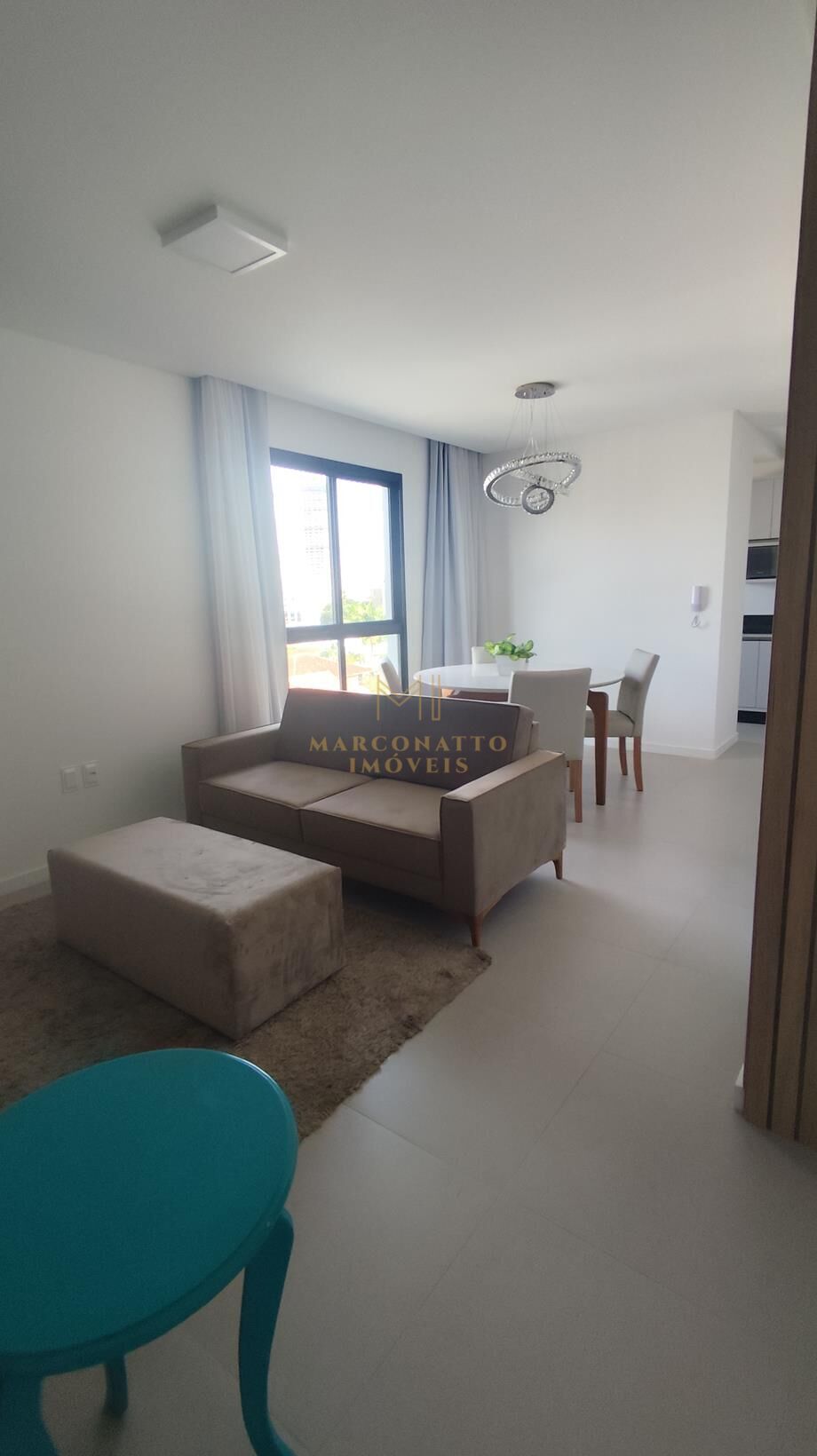 Apartamento para alugar com 2 quartos, 68m² - Foto 7