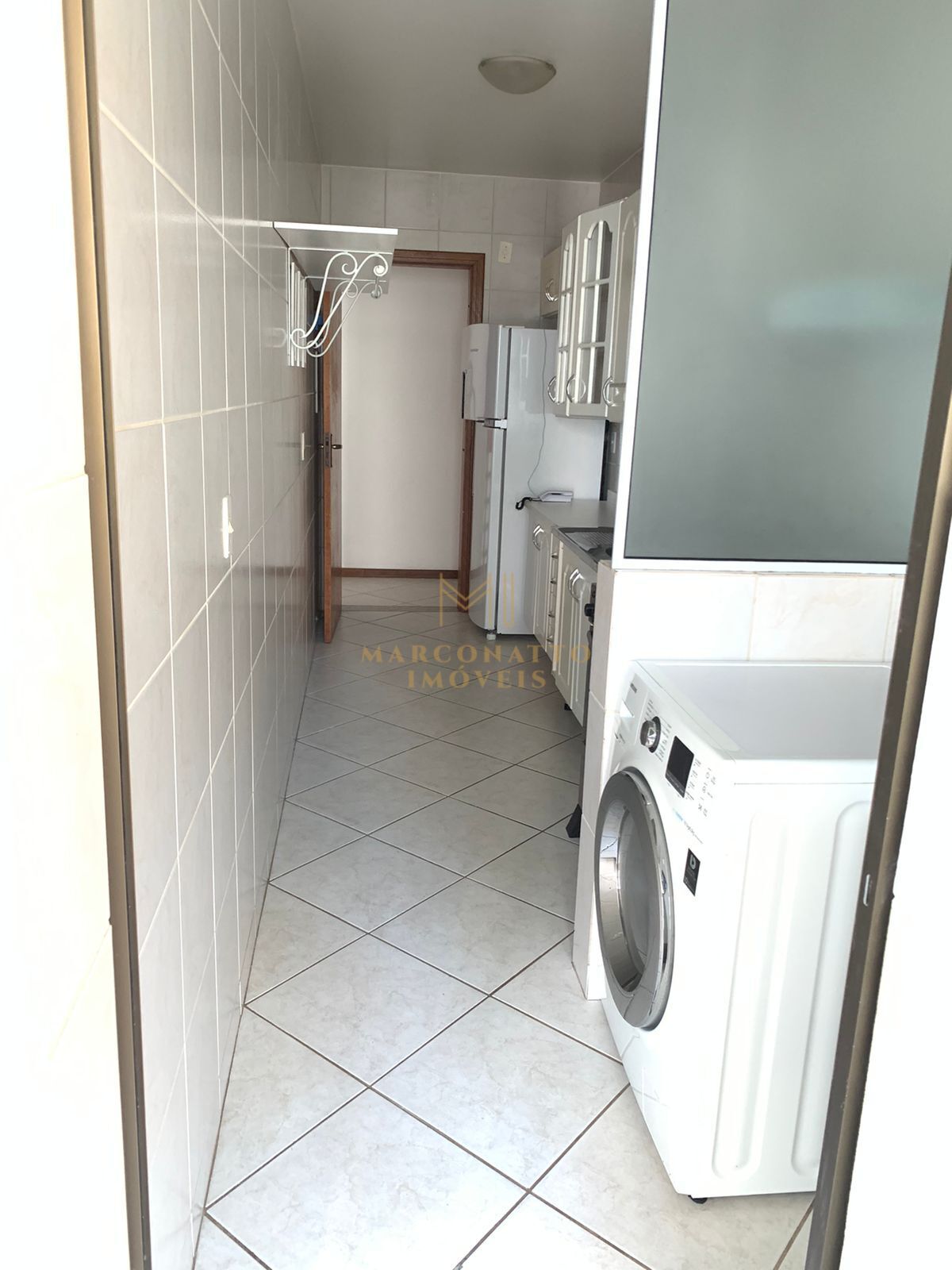 Apartamento à venda com 2 quartos, 85m² - Foto 11