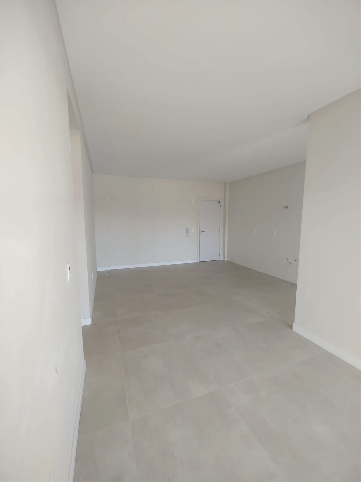 Apartamento à venda com 2 quartos, 68m² - Foto 9