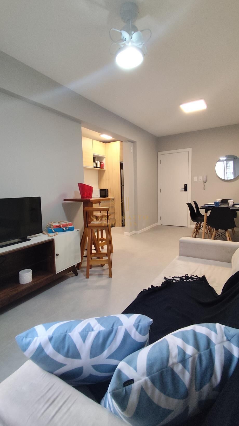 Apartamento para alugar com 2 quartos, 60m² - Foto 5