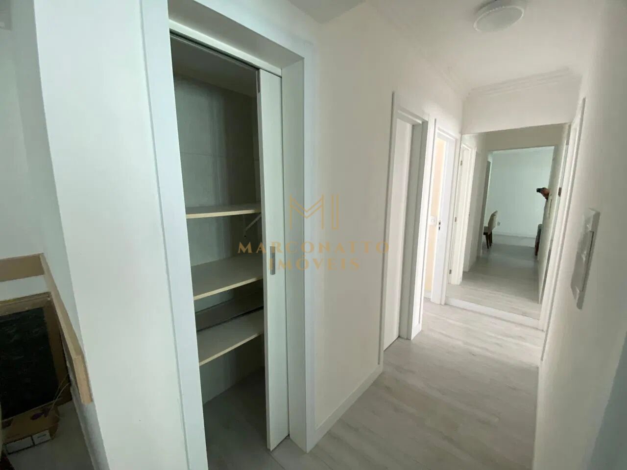 Apartamento à venda com 2 quartos, 72m² - Foto 11