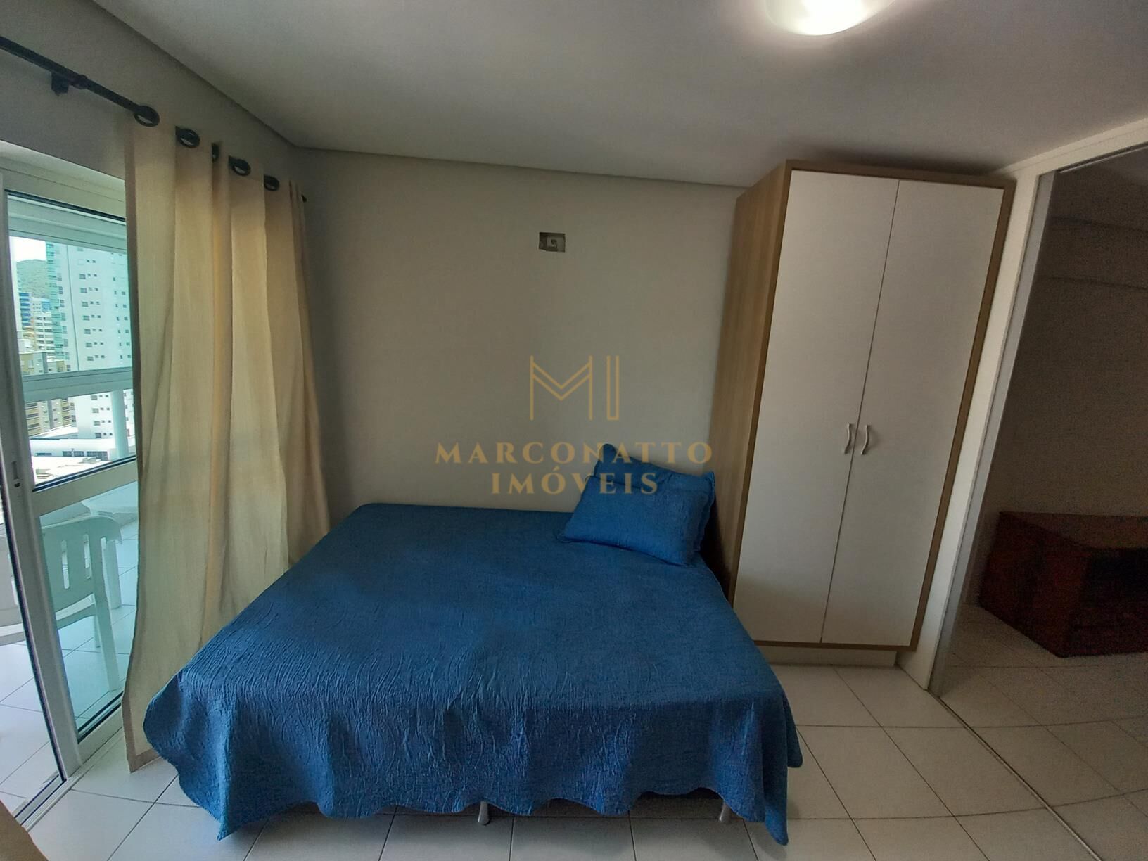 Apartamento para alugar com 1 quarto, 64m² - Foto 11