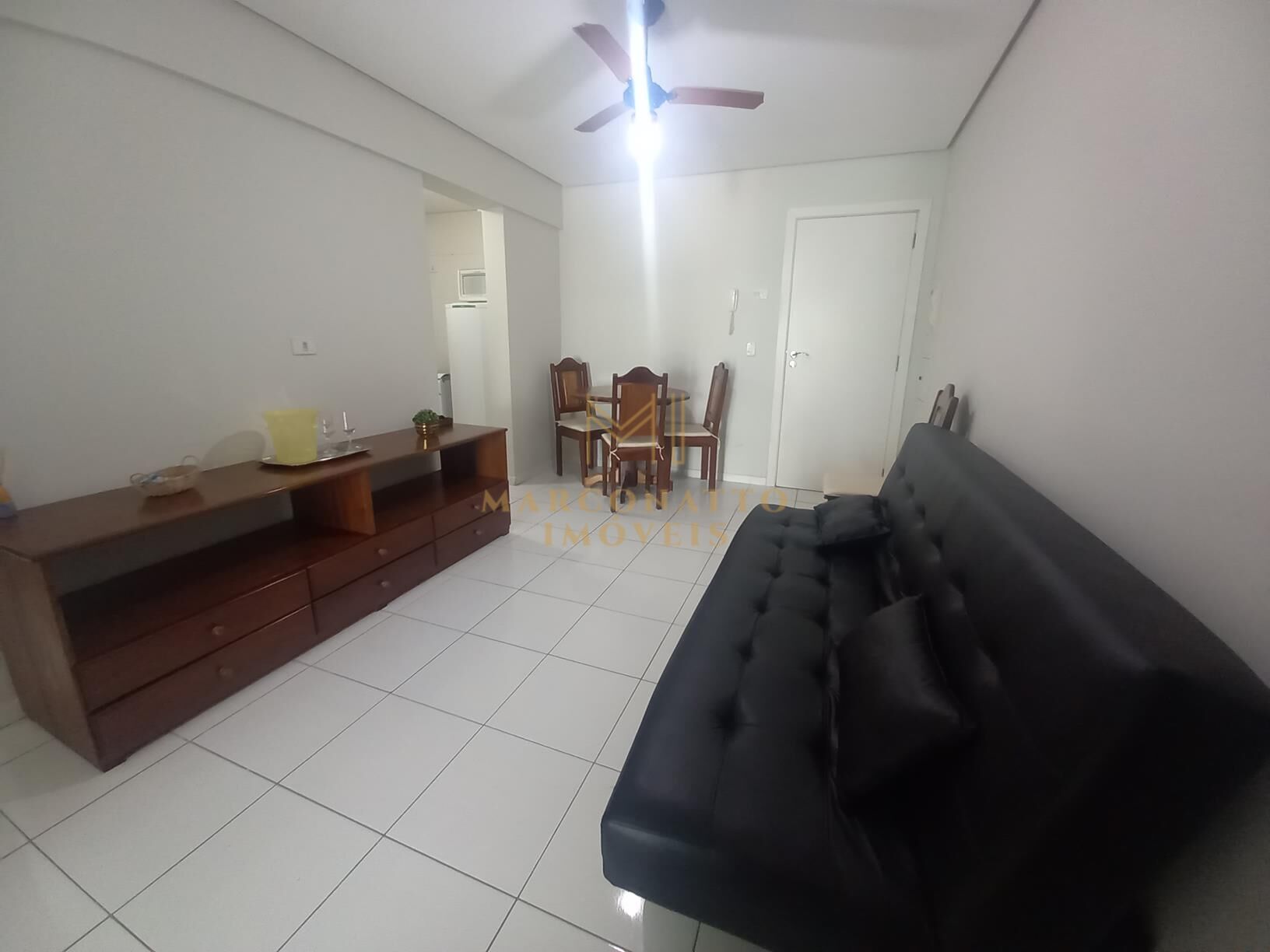 Apartamento para alugar com 1 quarto, 64m² - Foto 4