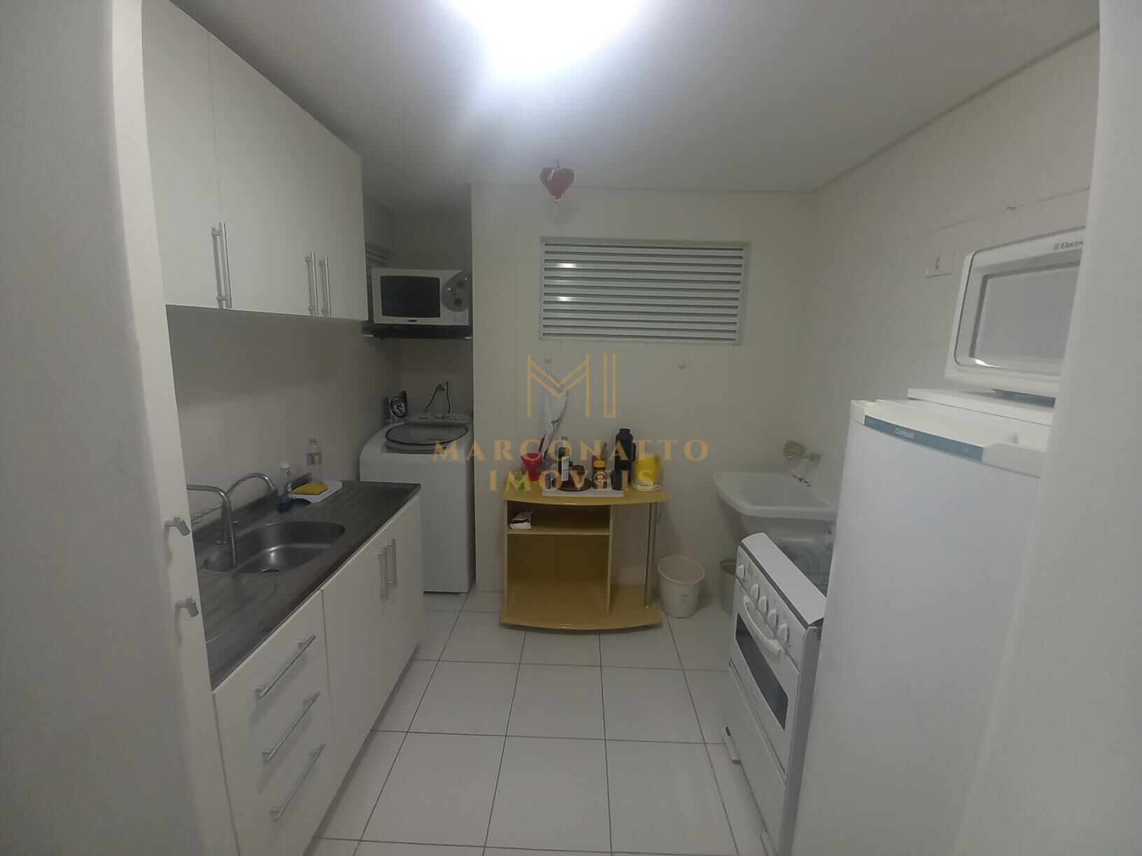 Apartamento para alugar com 1 quarto, 64m² - Foto 7