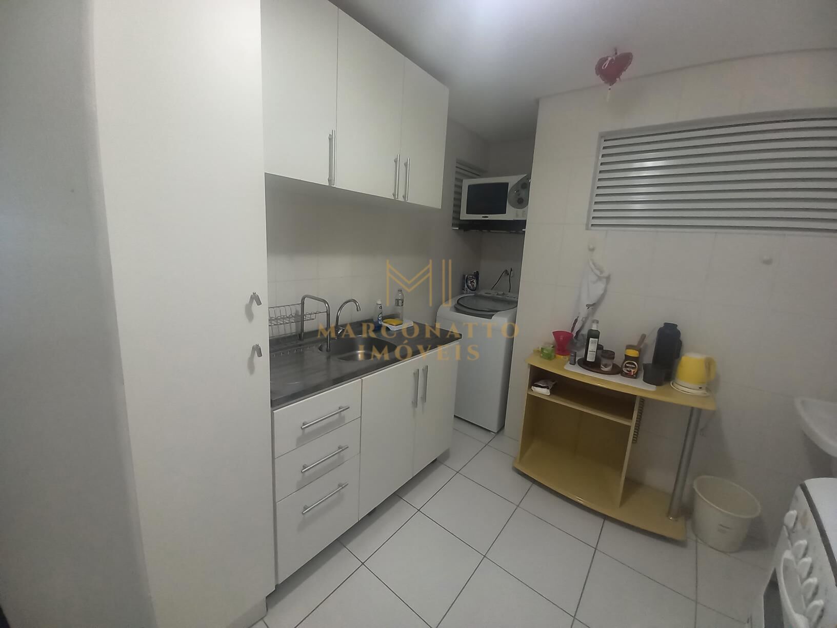 Apartamento para alugar com 1 quarto, 64m² - Foto 8