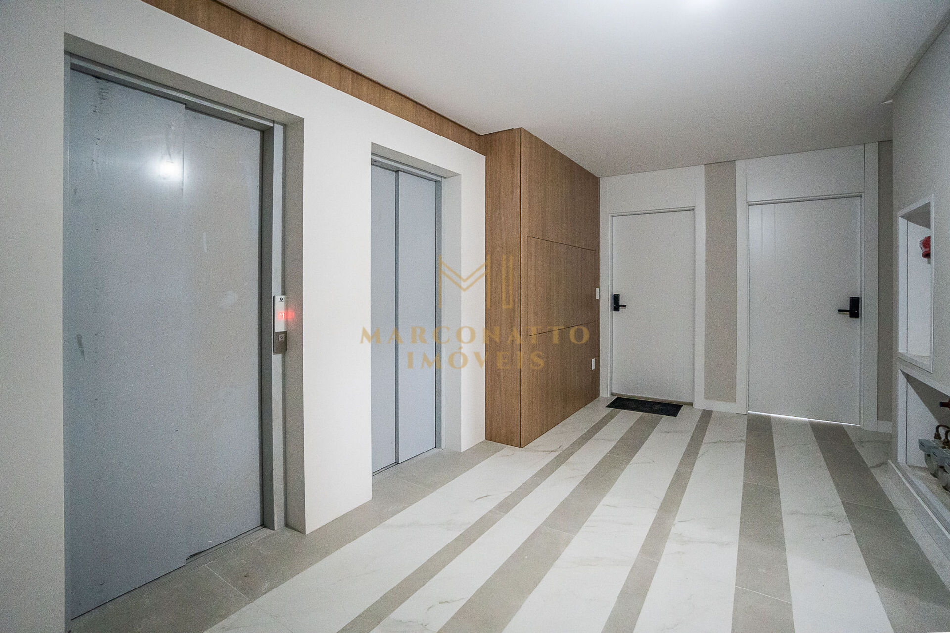 Apartamento à venda com 3 quartos, 133m² - Foto 40