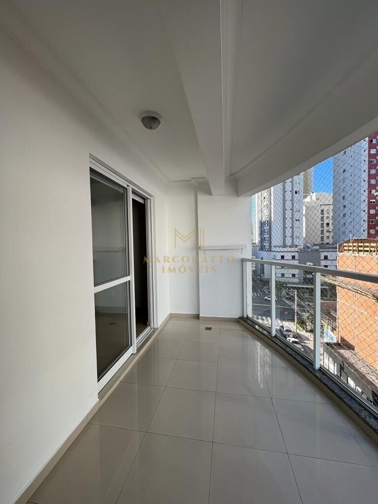 Apartamento à venda com 3 quartos, 88m² - Foto 1