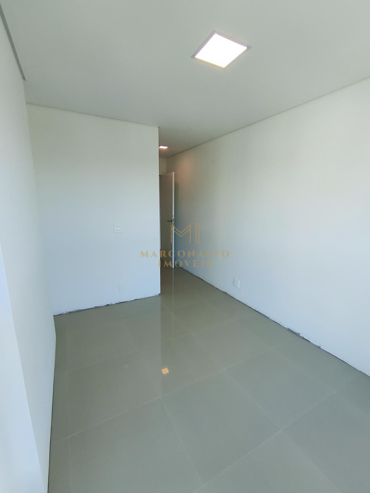 Apartamento para alugar com 2 quartos, 69m² - Foto 17
