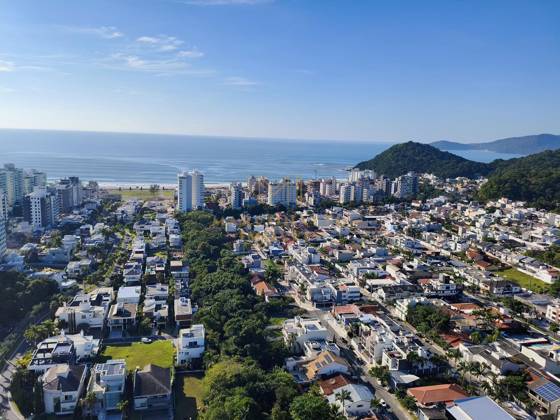 Apartamento para alugar com 2 quartos, 69m² - Foto 29