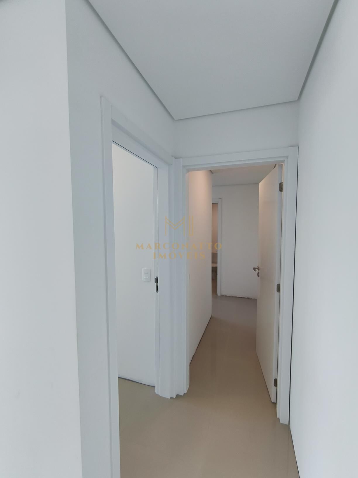 Apartamento para alugar com 2 quartos, 69m² - Foto 10