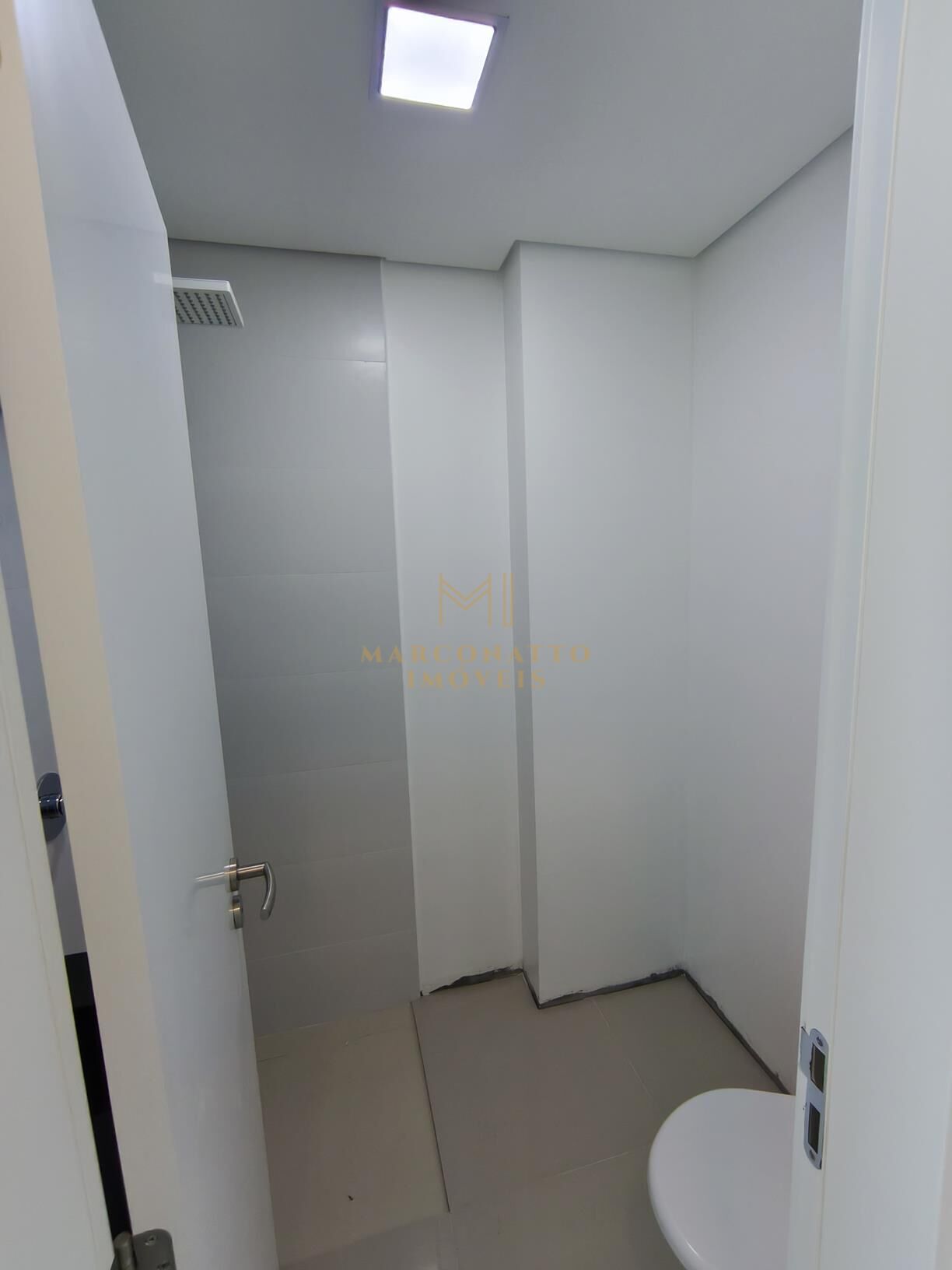 Apartamento para alugar com 2 quartos, 69m² - Foto 12