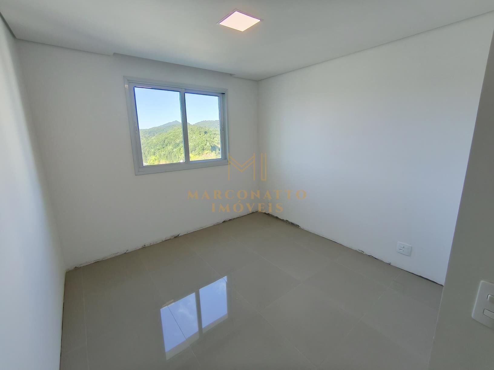 Apartamento para alugar com 2 quartos, 69m² - Foto 22