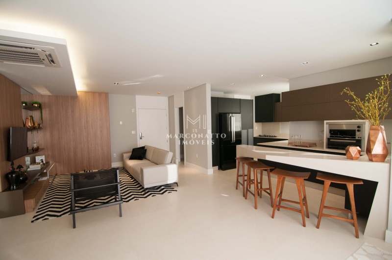 Apartamento à venda com 8 quartos, 153m² - Foto 36