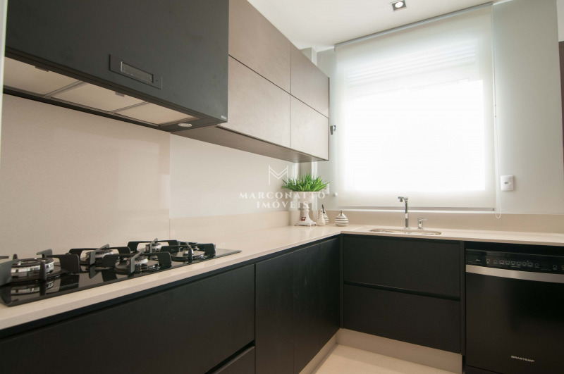 Apartamento à venda com 8 quartos, 153m² - Foto 37