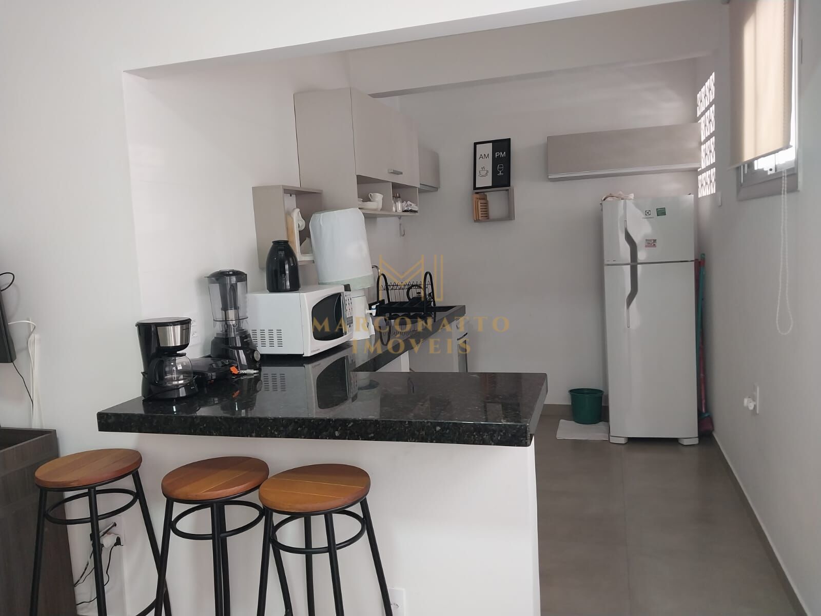 Apartamento à venda com 2 quartos, 75m² - Foto 5