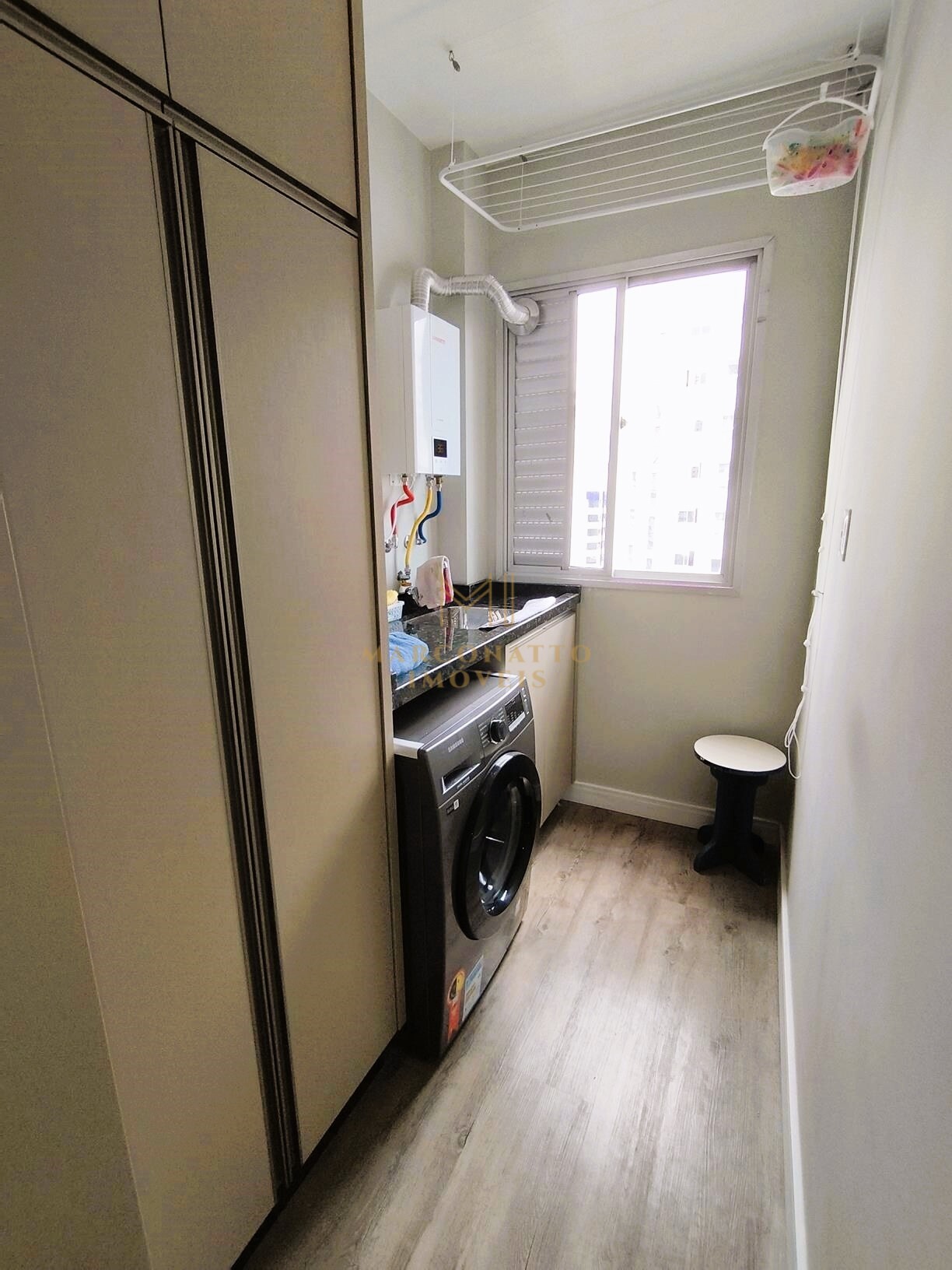 Apartamento à venda com 2 quartos, 75m² - Foto 19