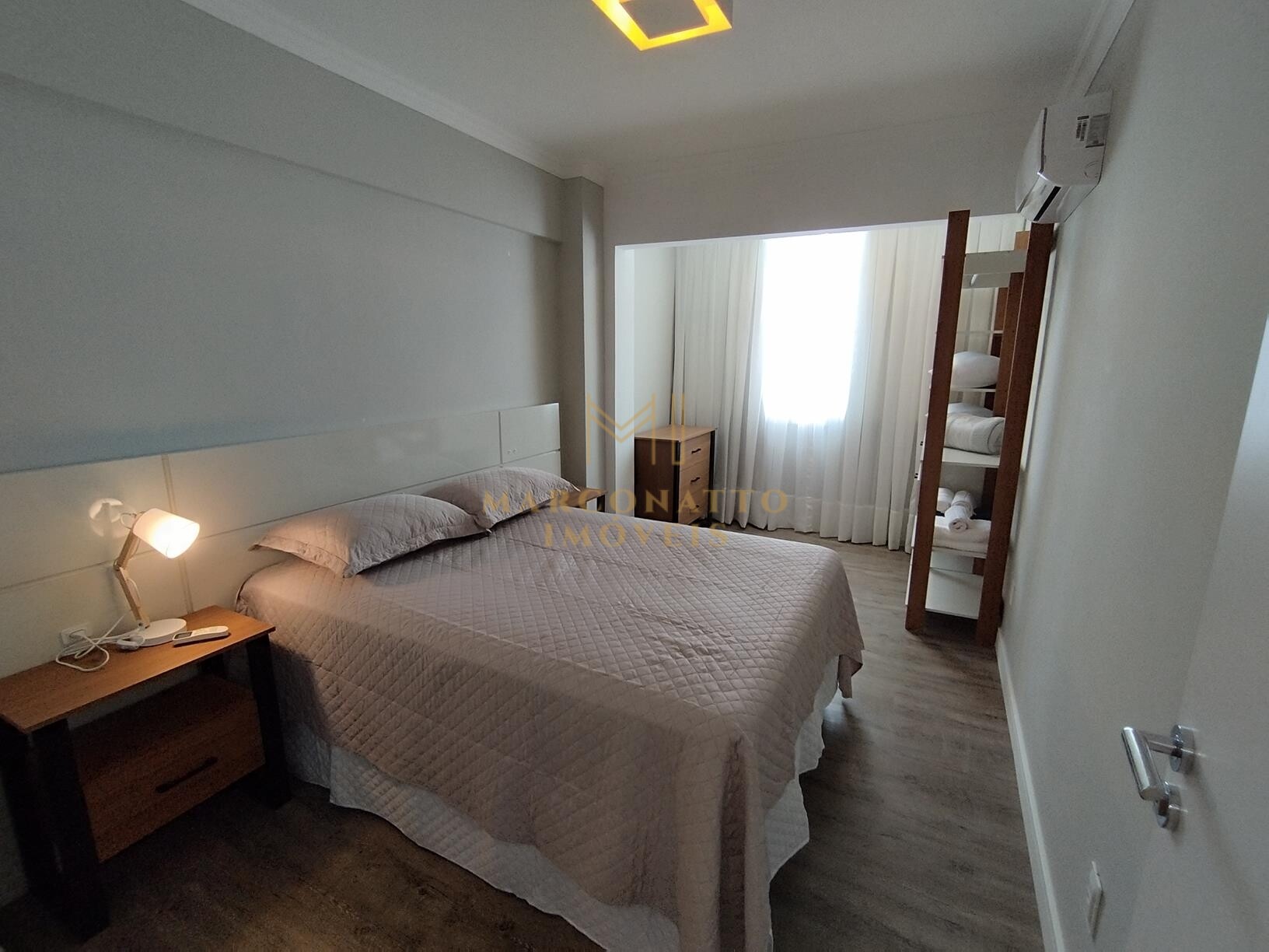 Apartamento à venda com 2 quartos, 75m² - Foto 22