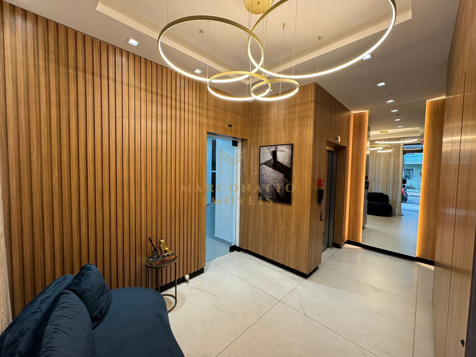 Apartamento à venda com 3 quartos, 73m² - Foto 1