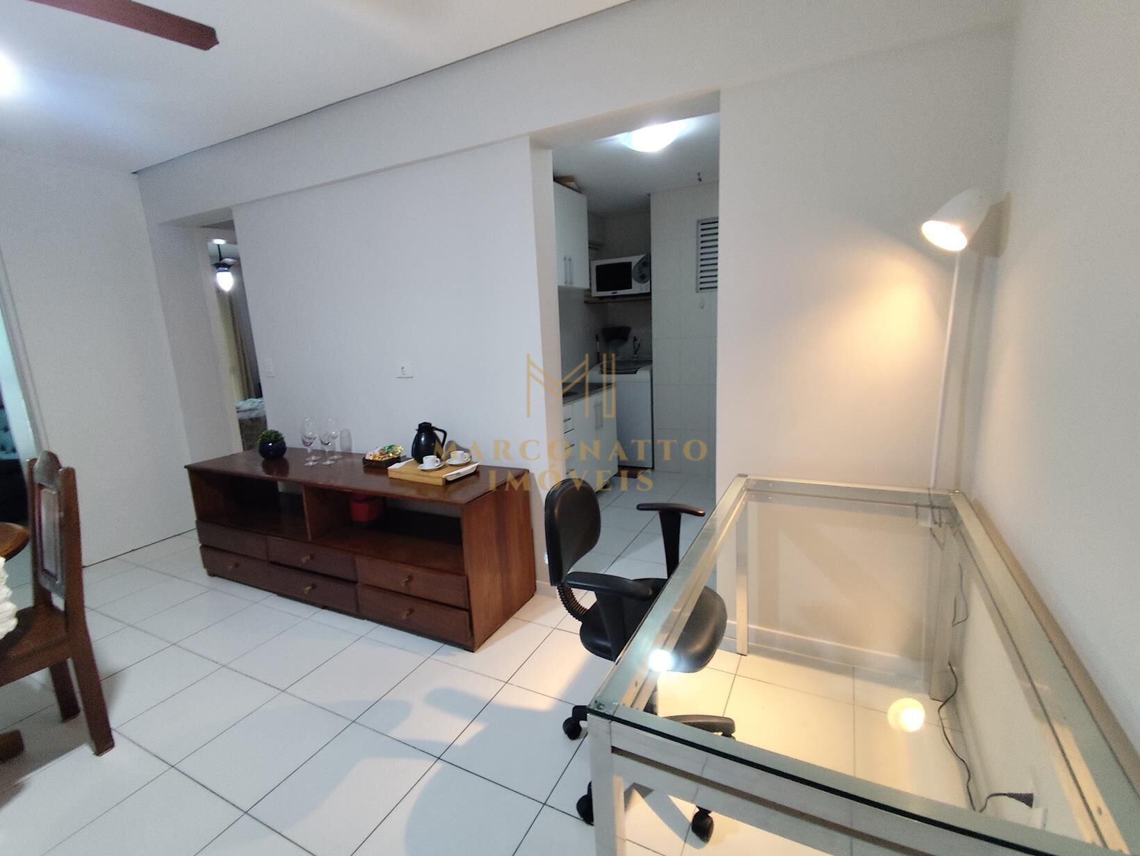 Apartamento para alugar com 1 quarto, 64m² - Foto 8