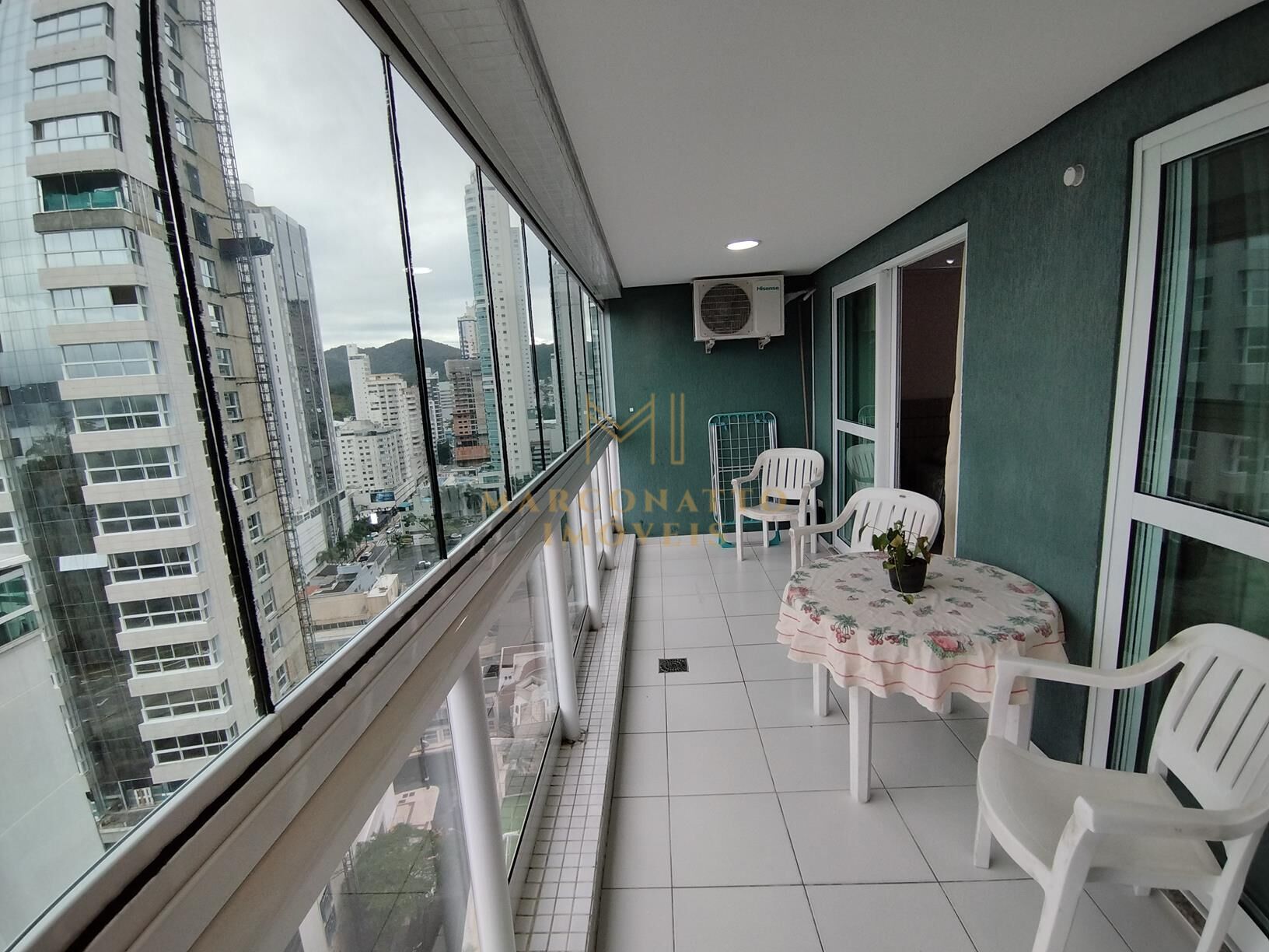 Apartamento para alugar com 1 quarto, 64m² - Foto 4