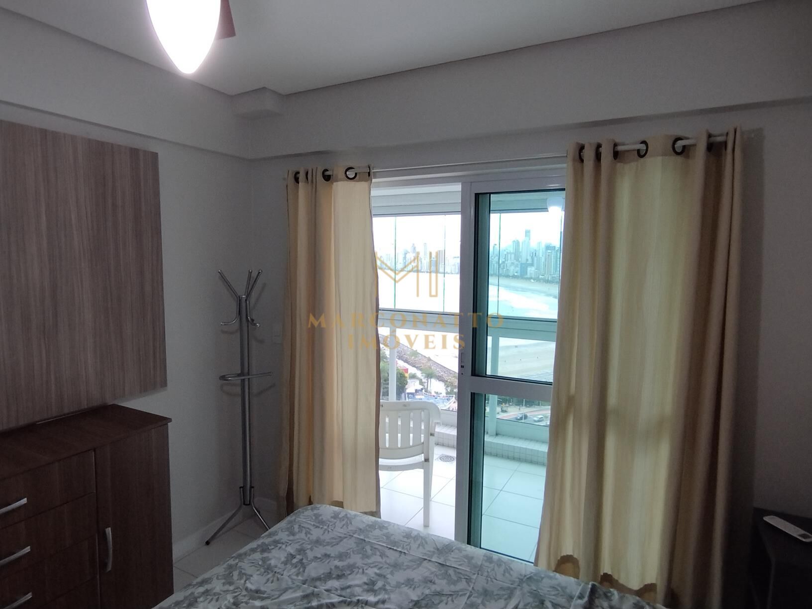 Apartamento para alugar com 1 quarto, 64m² - Foto 20