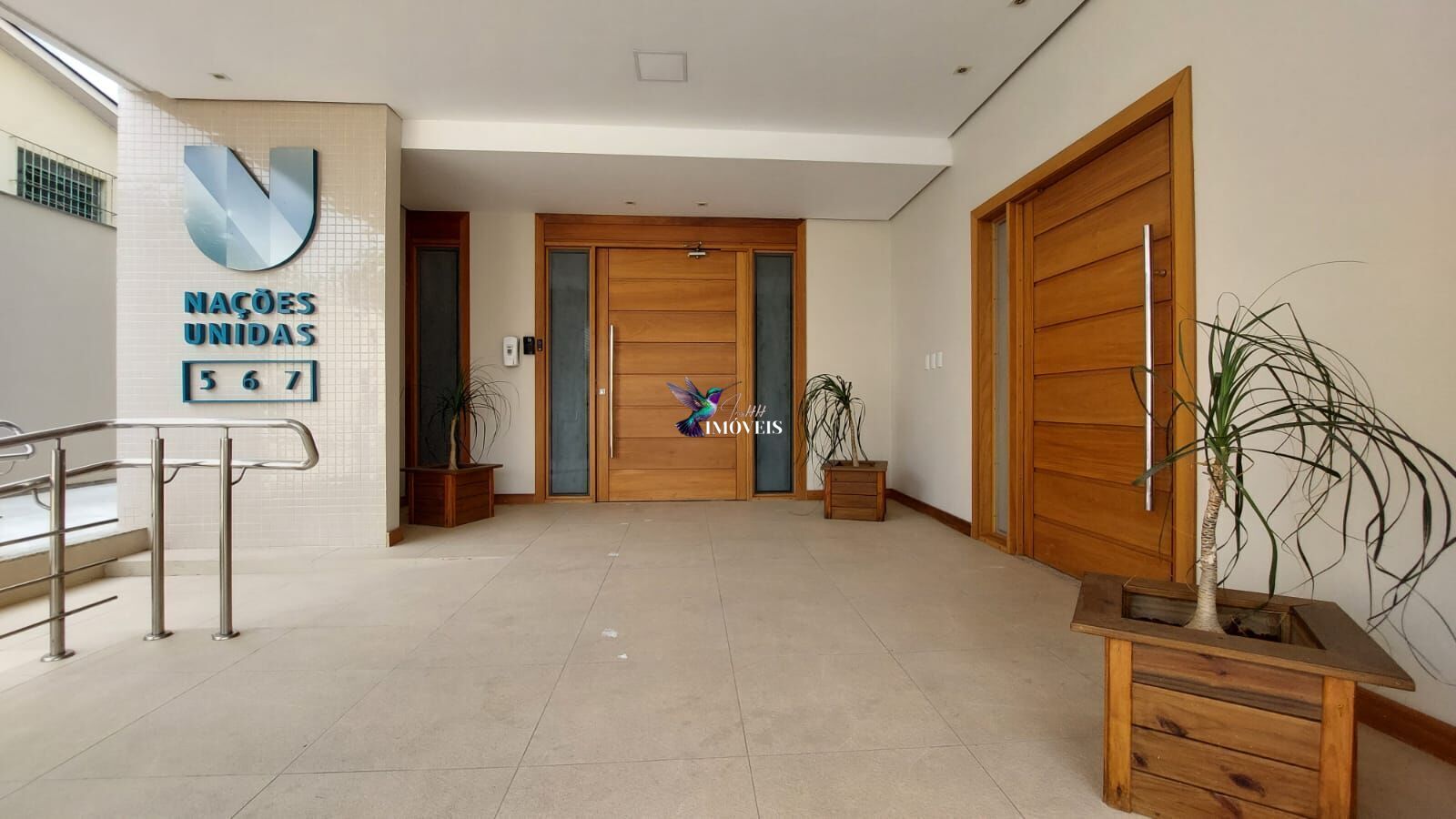 Apartamento à venda com 3 quartos, 199m² - Foto 46