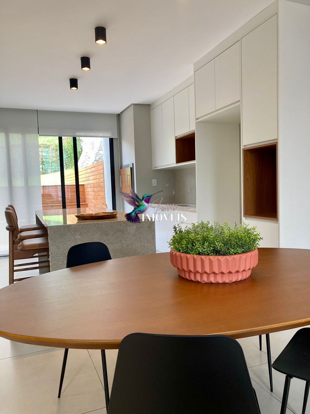 Casa à venda com 3 quartos, 131m² - Foto 17