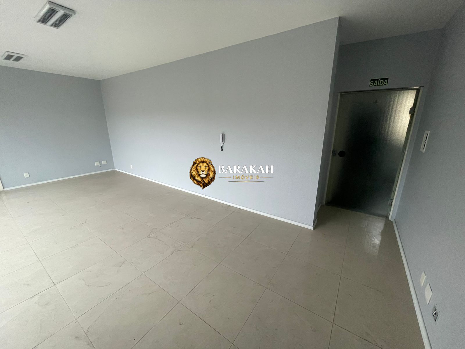 Sala à venda no bairro Menino Deus - Porto Alegre/RS