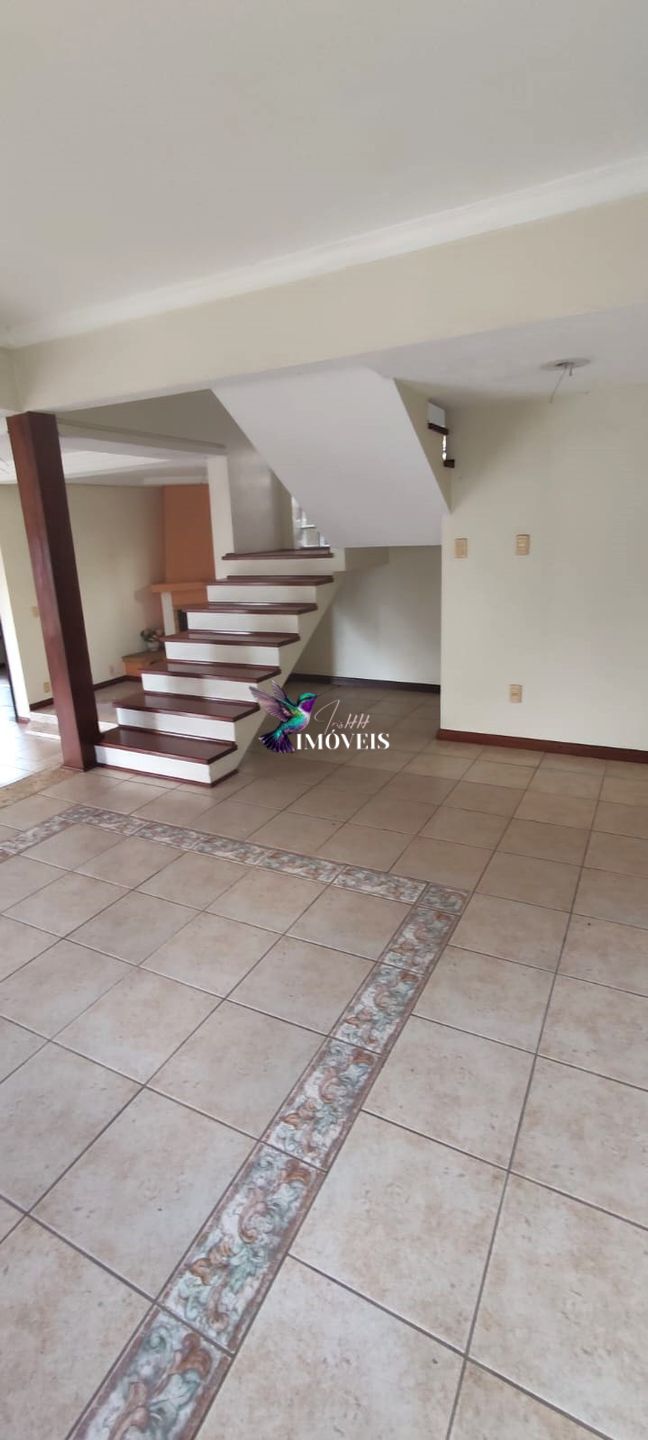 Sobrado à venda com 5 quartos, 338m² - Foto 29