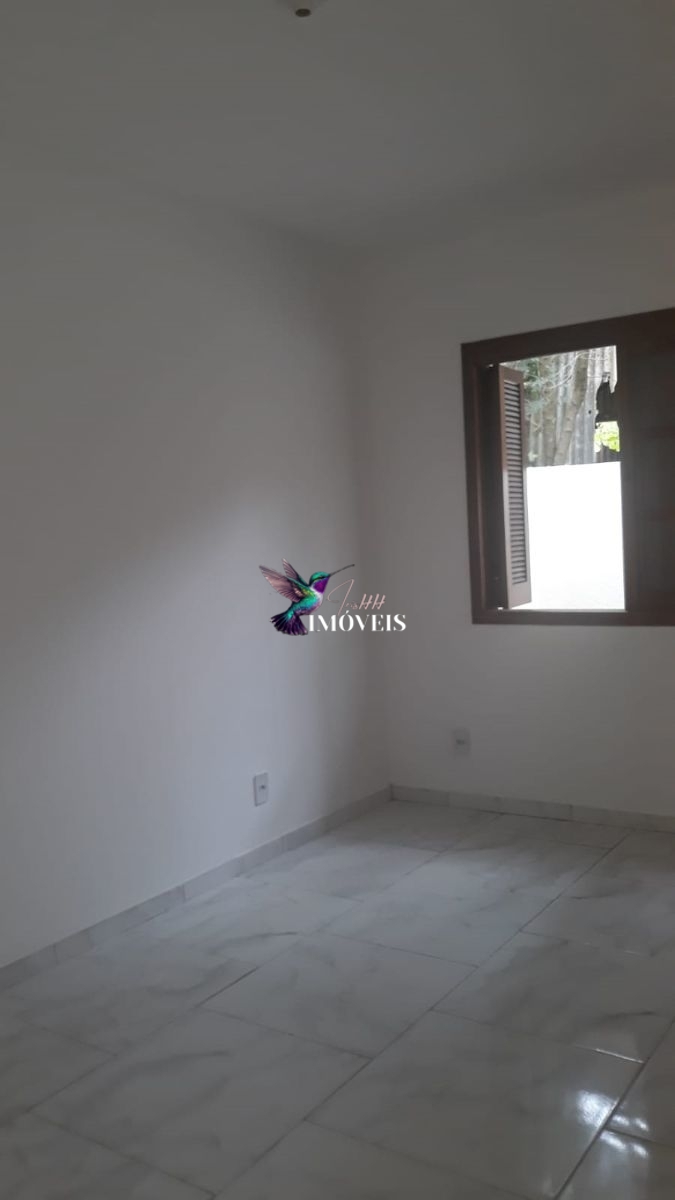 Casa à venda com 2 quartos, 48m² - Foto 19