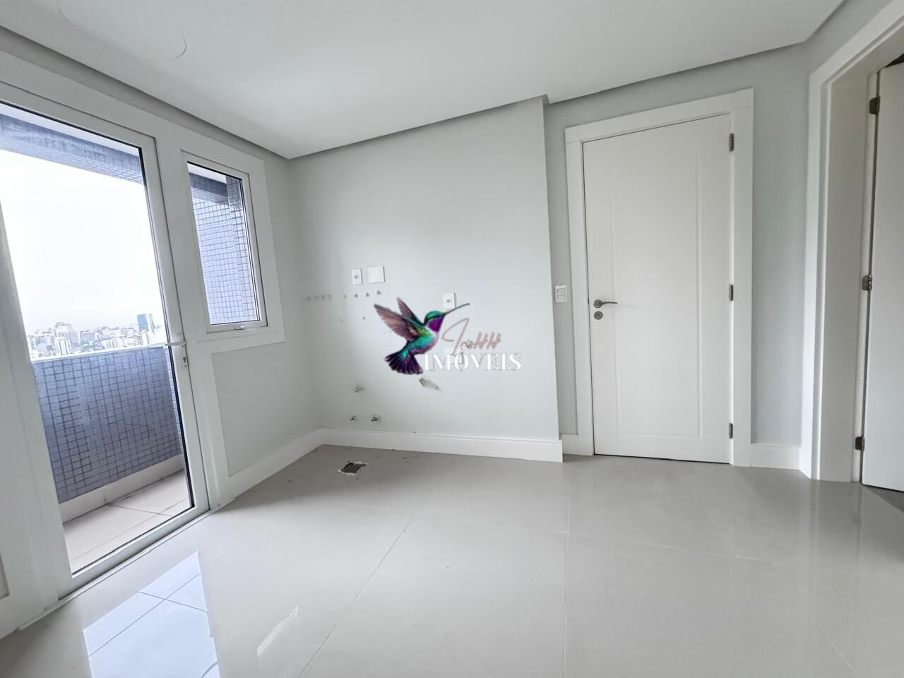 Cobertura à venda com 3 quartos, 239m² - Foto 4