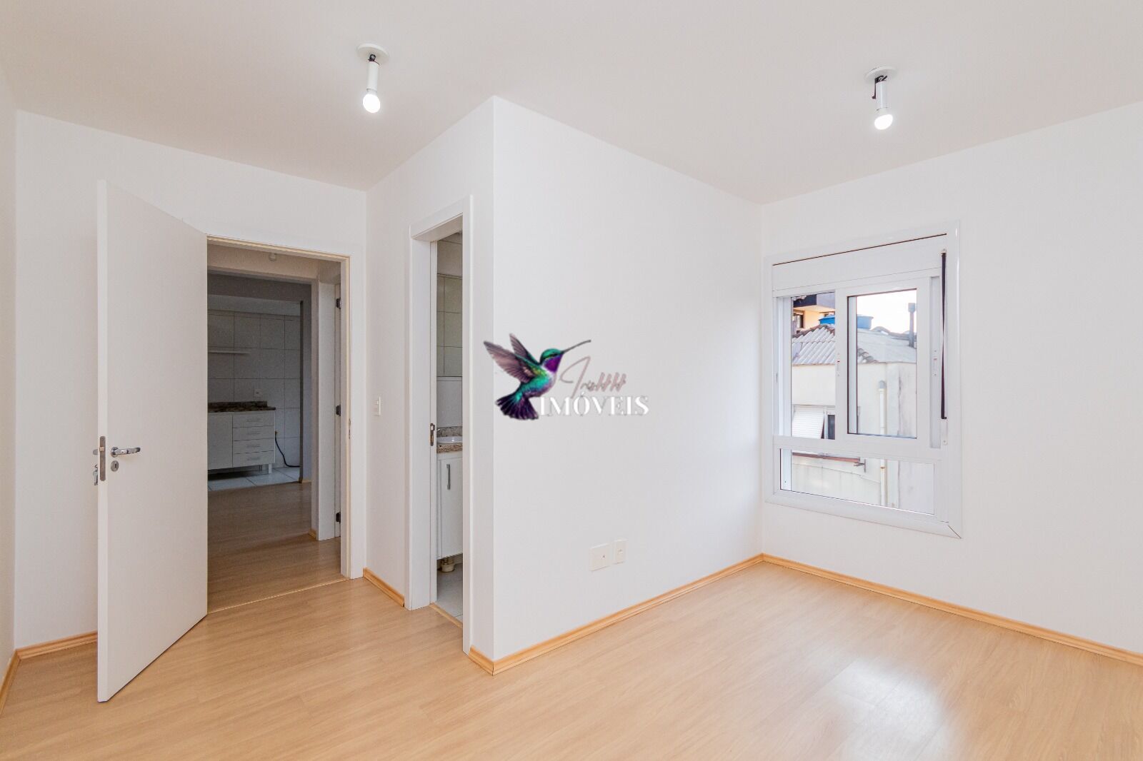 Apartamento à venda com 2 quartos, 64m² - Foto 4