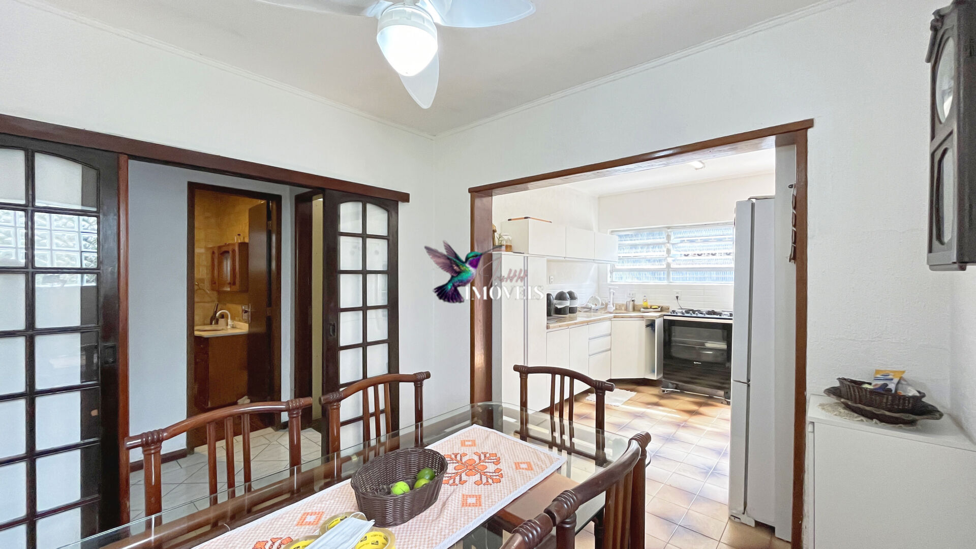 Casa à venda com 3 quartos, 156m² - Foto 11