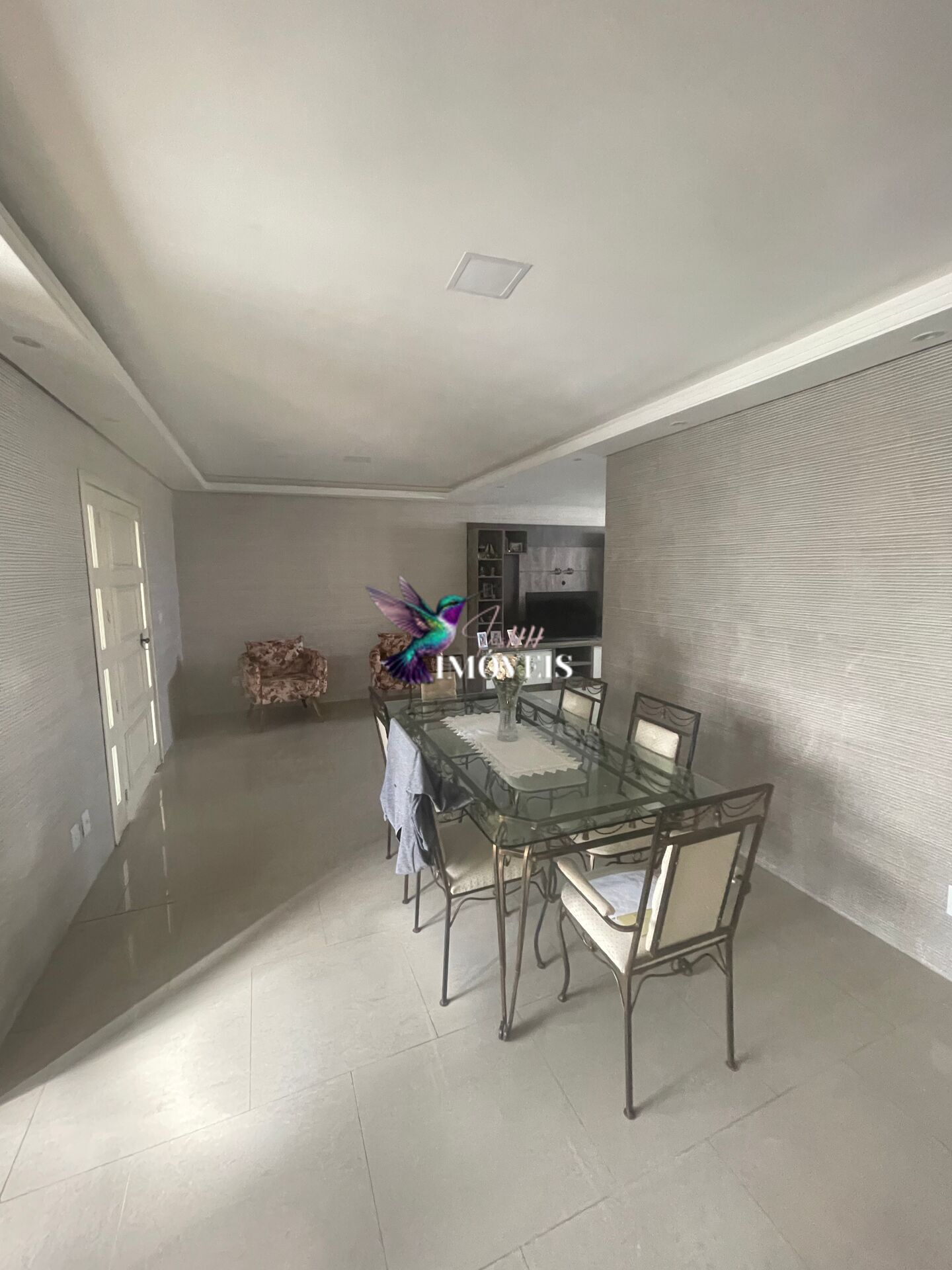 Casa à venda com 5 quartos, 440m² - Foto 4