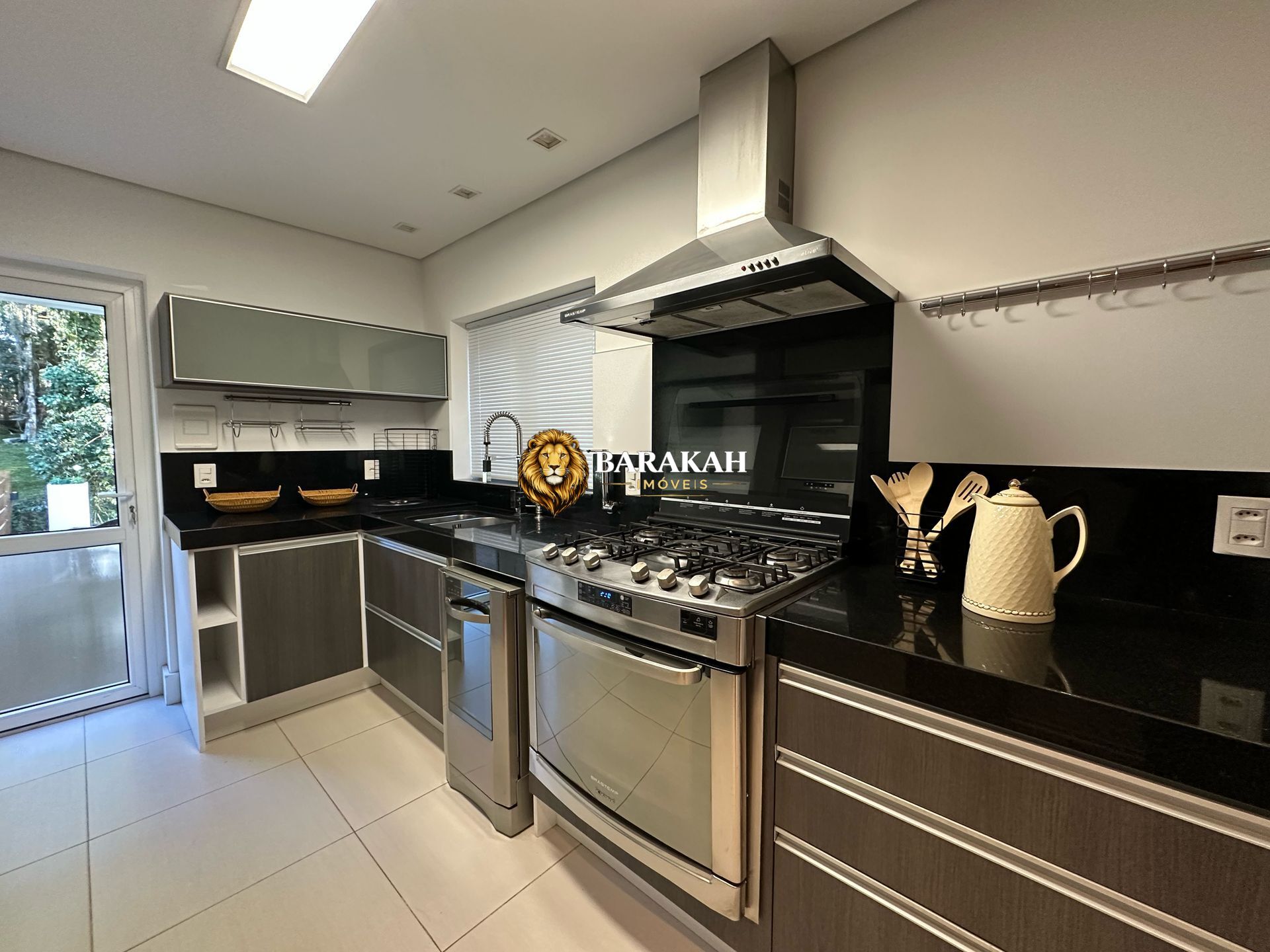 Casa, 3 quartos, 342 m² - Foto 19
