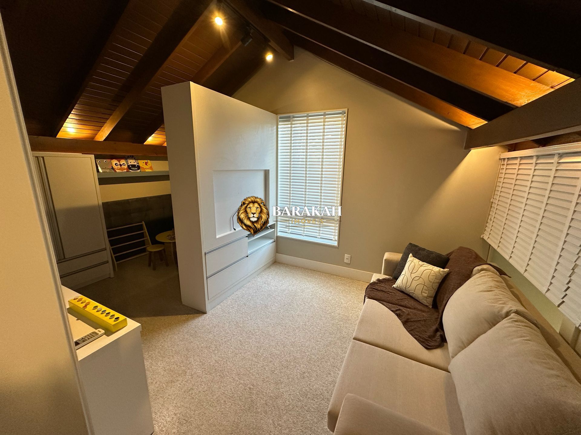 Casa, 3 quartos, 342 m² - Foto 14