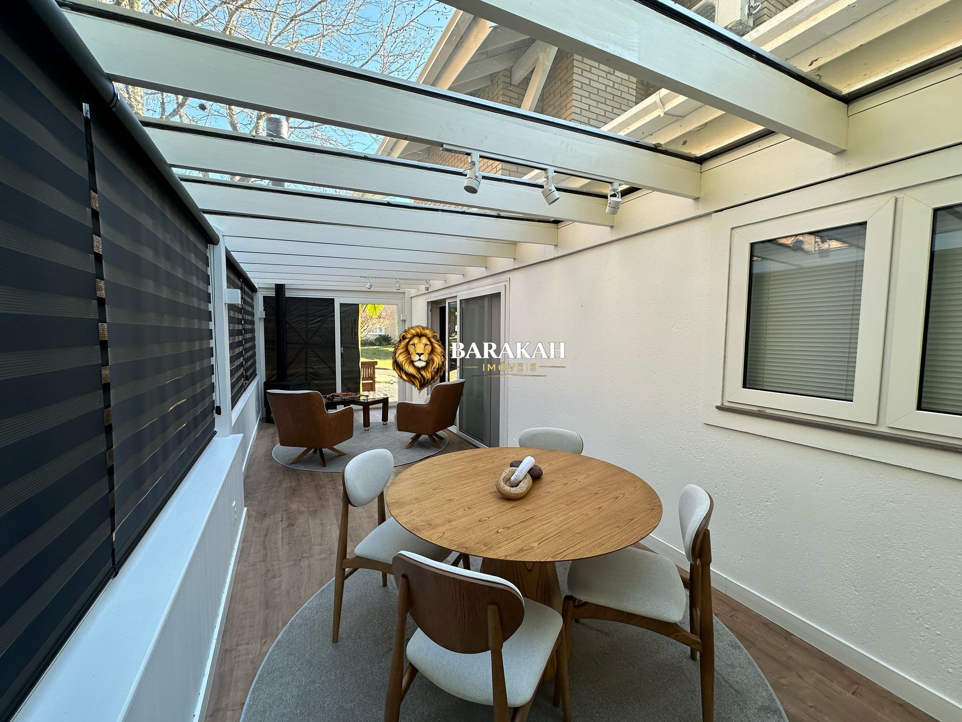 Casa, 3 quartos, 342 m² - Foto 8