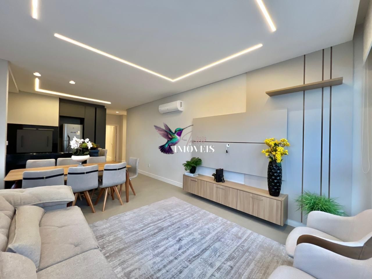 Apartamento à venda com 3 quartos, 94m² - Foto 4